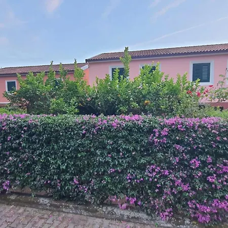 Giulia Apartment *